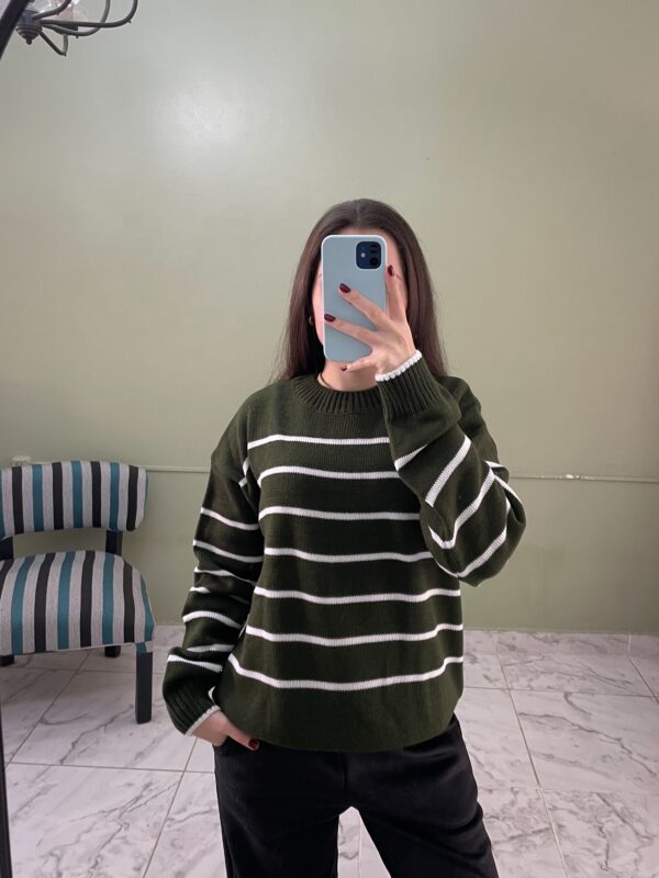 Sweater Rayado Básico