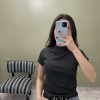 Remera con Cuello Lisa